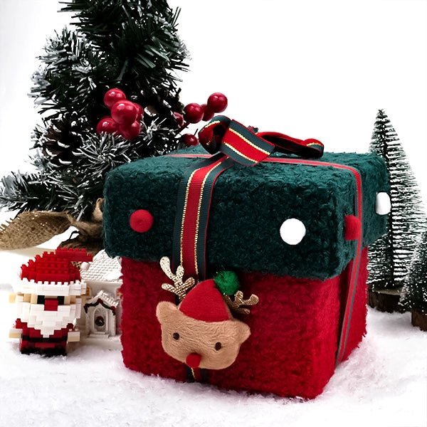 Christmas DND Dice Blind Box Gift Set - Resin Dice, Stickers, Ornaments and Holiday Accessories