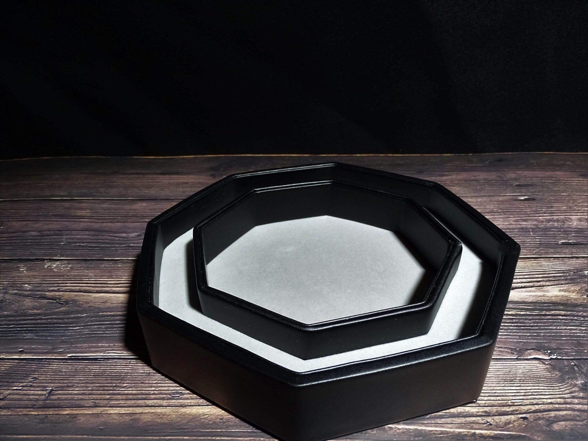 Color Shift Dice Tray Base - Grey Design - 