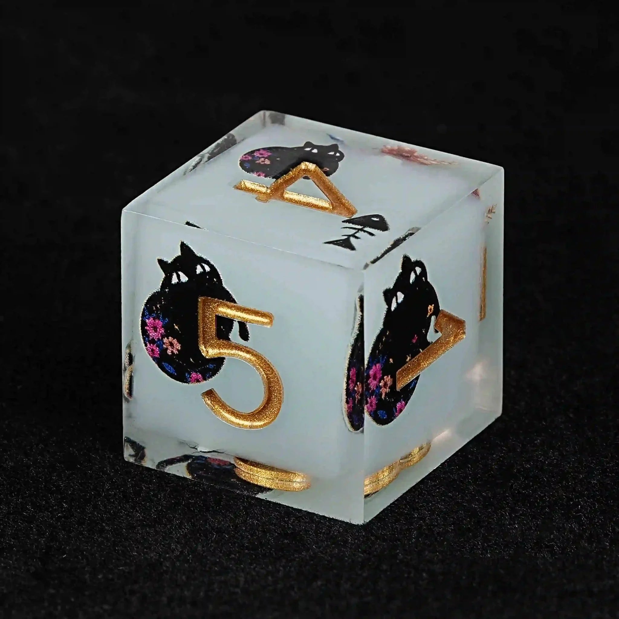 Cool dice sets: 7 gold font polyhedron dnd black cat resin dice