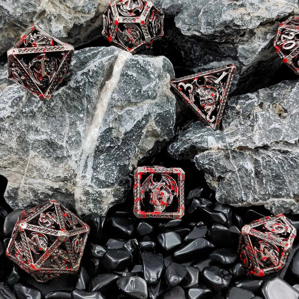 Cool Metal Skull Flying Dragon Hollow DND Dice Set