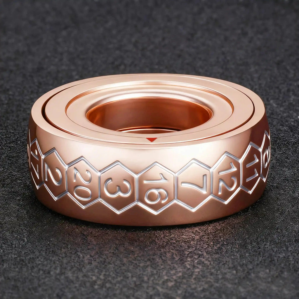 Cool Metal Fingertip Spinning D20 Dice Ring