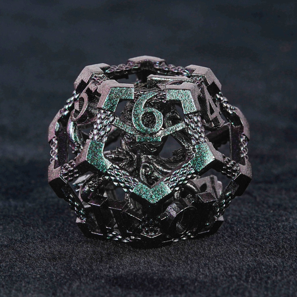 Cthulhu-Octopus Monster Purple Green Metal Hollow Dice Set
