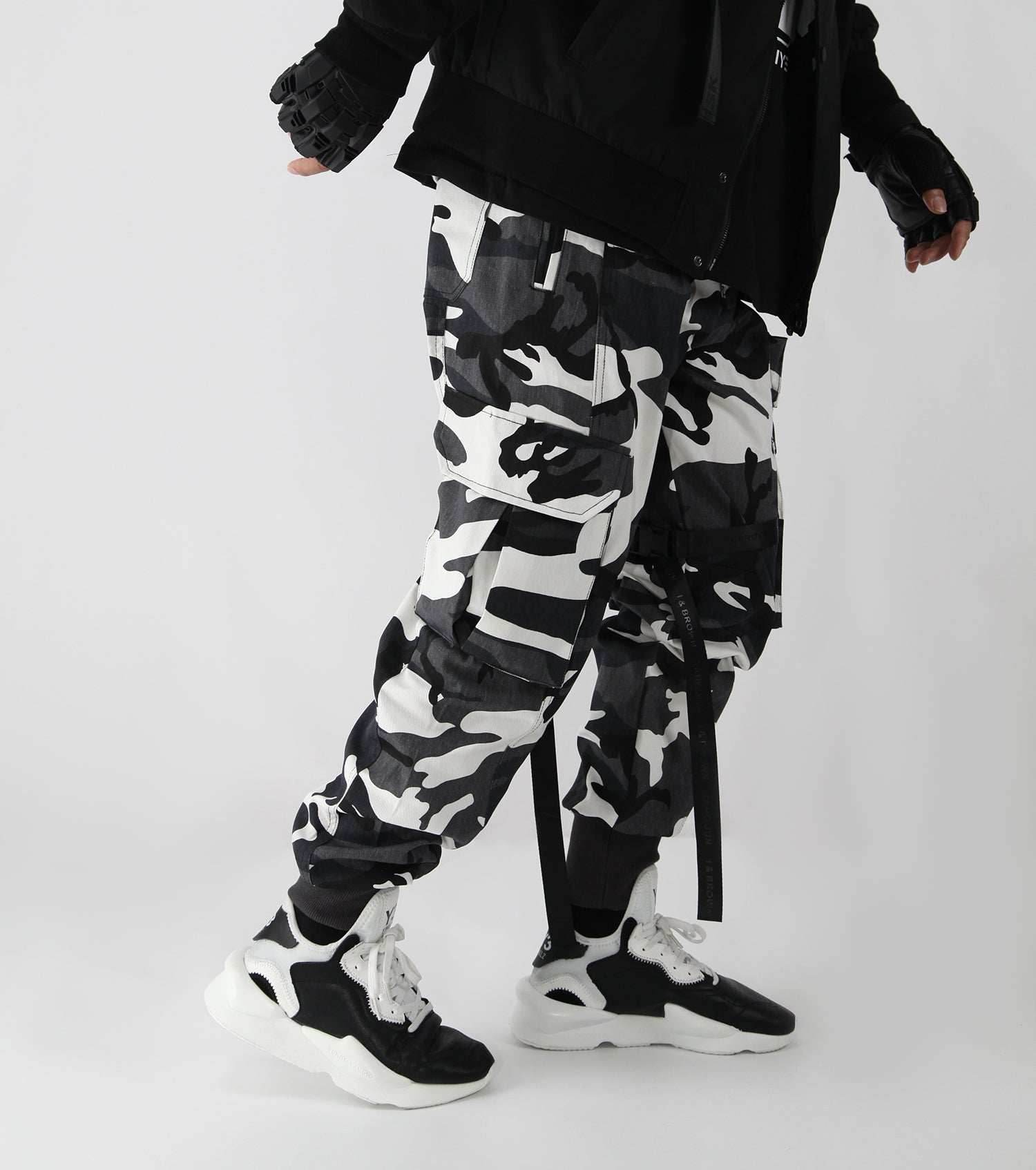 IBP1828 Noble Cargo Pants - Camo / S
