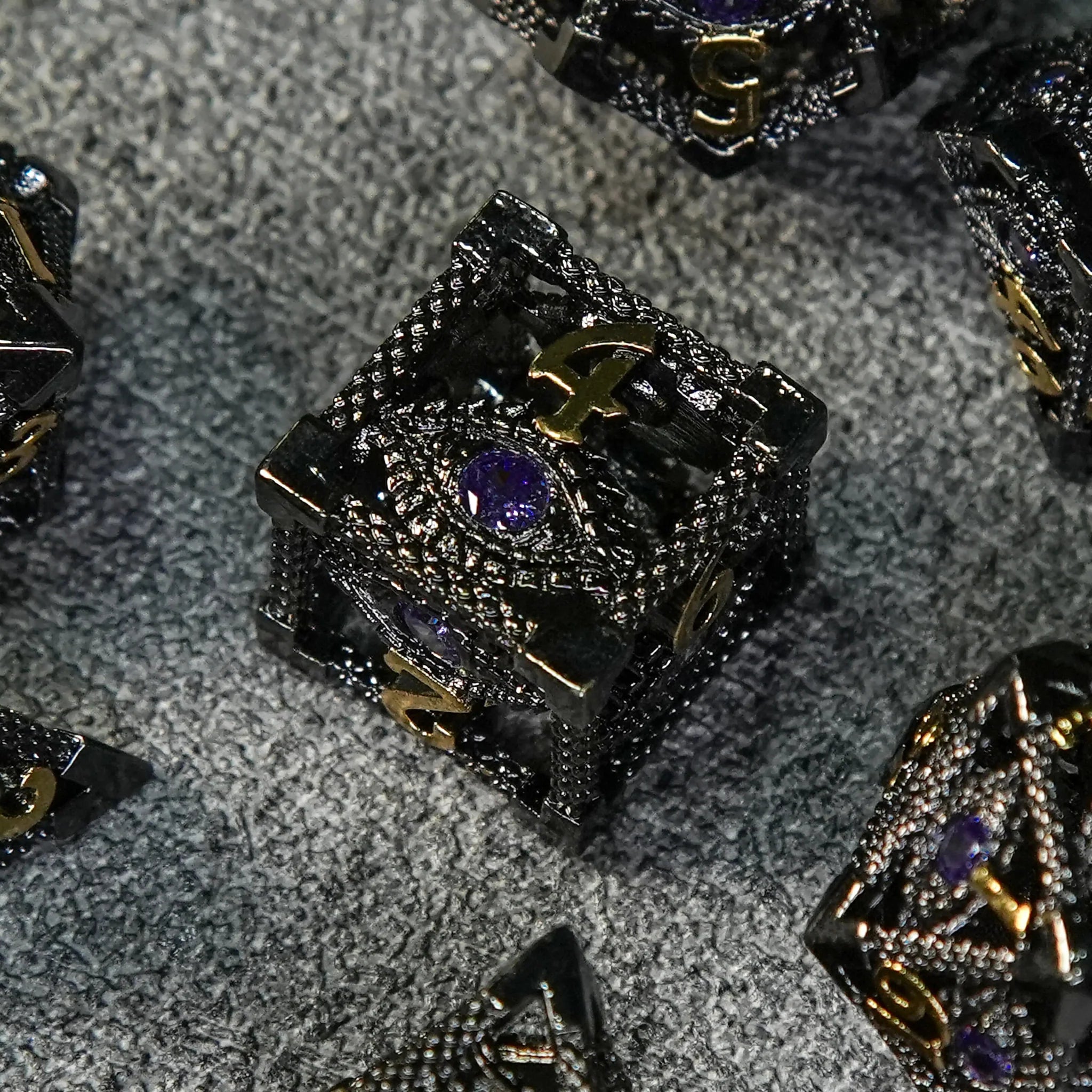 DND Amethyst Dragon's Eye Hollow Metal Dice Set|Eyes of Cthulhu