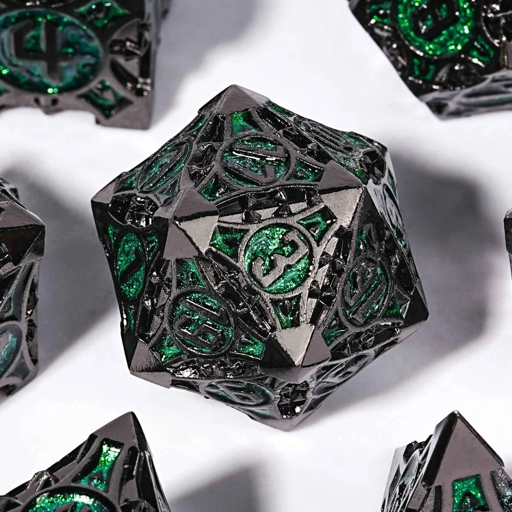 Gothic sharp edge metal DND dice set