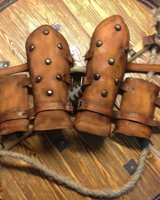Viking leather bracers - Brown