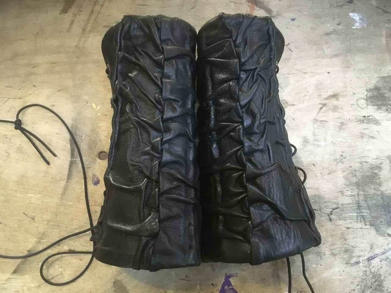 Ragnar medieval leather bracers (Vikings s3) - for one hand