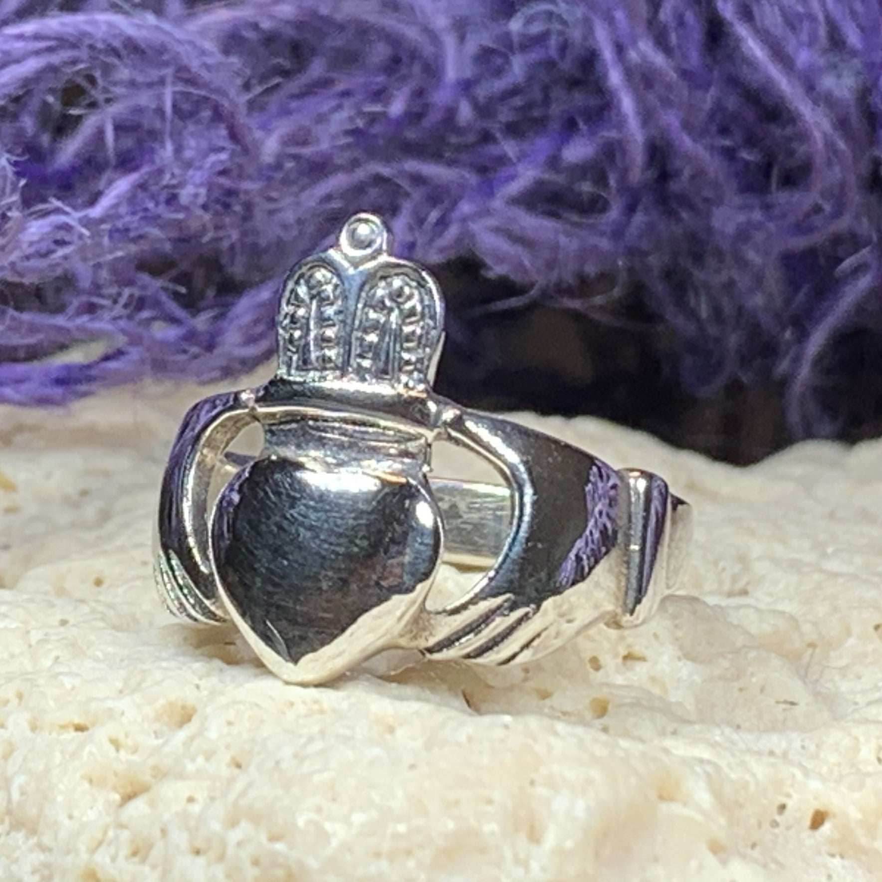 Cobh Claddagh Ring - 6