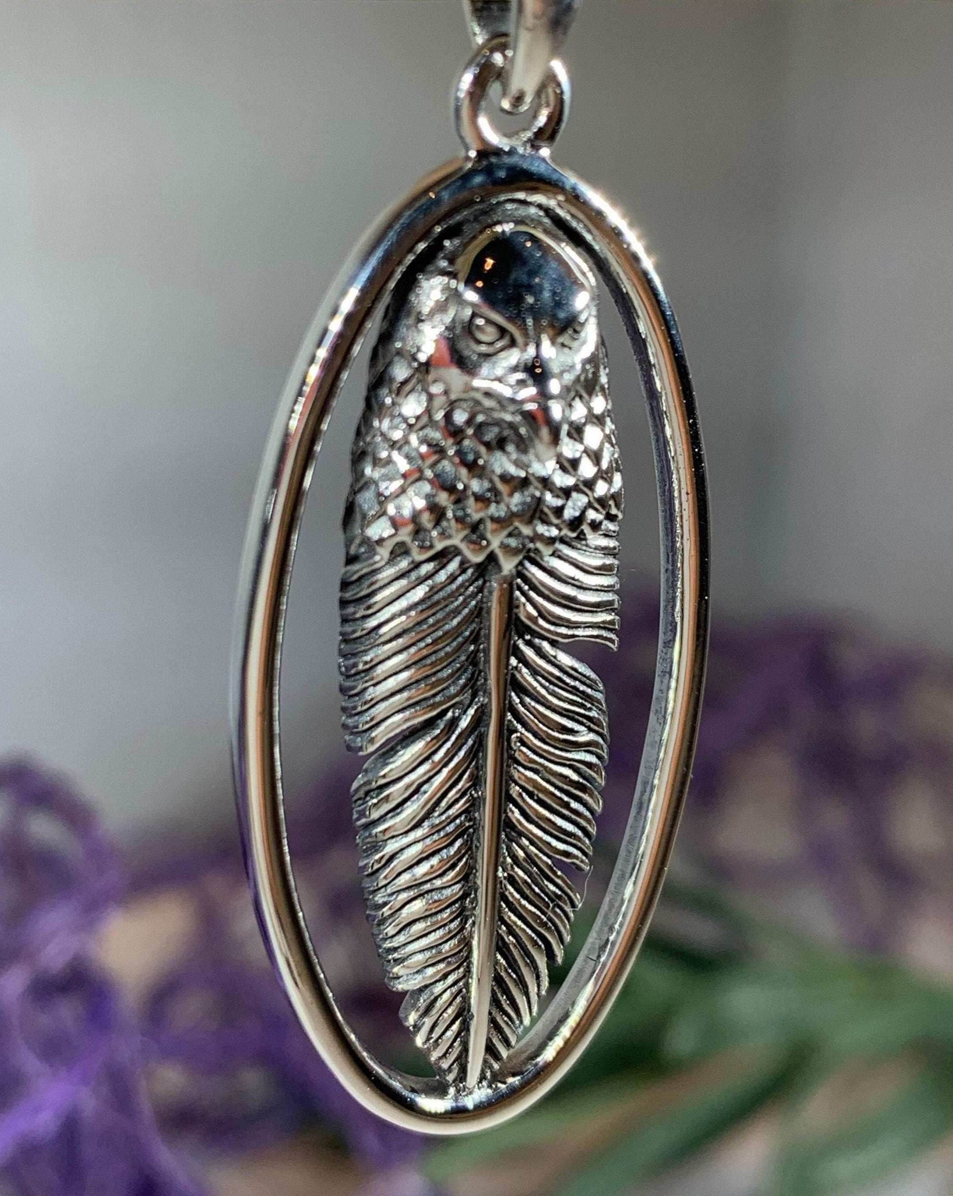 Eagle Feather Necklace - 18