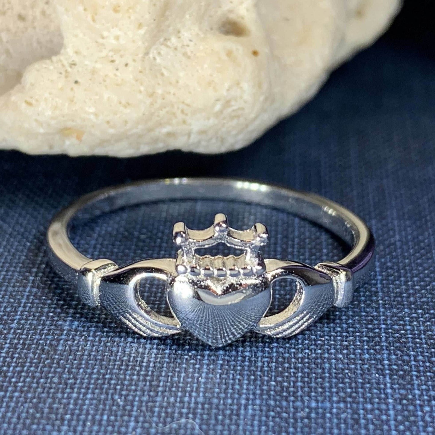 Bantry Claddagh Ring - 4