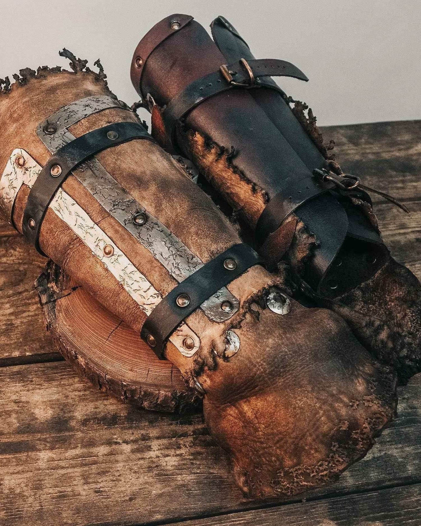 Medieval celtic bracers - brown (as pictured) / For two hands
