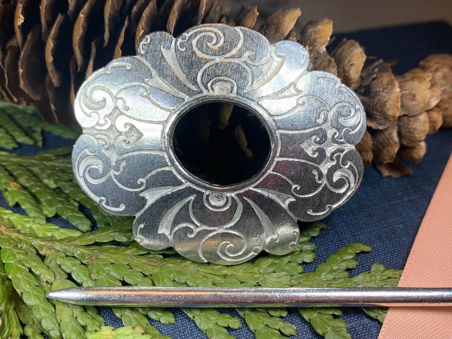 Celtic Flower Scarf Ring - 