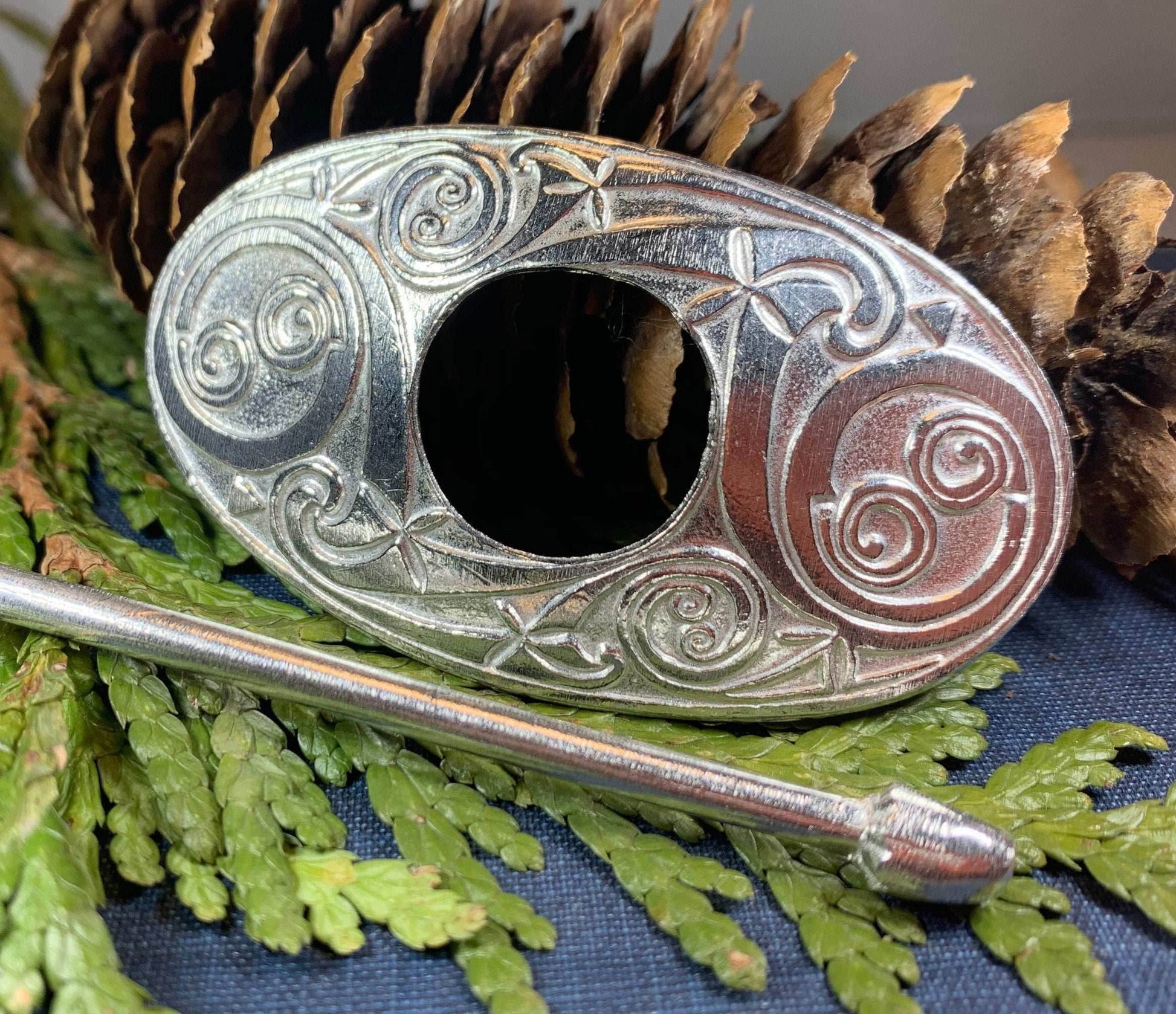 Celtic Oval Scarf Ring - 