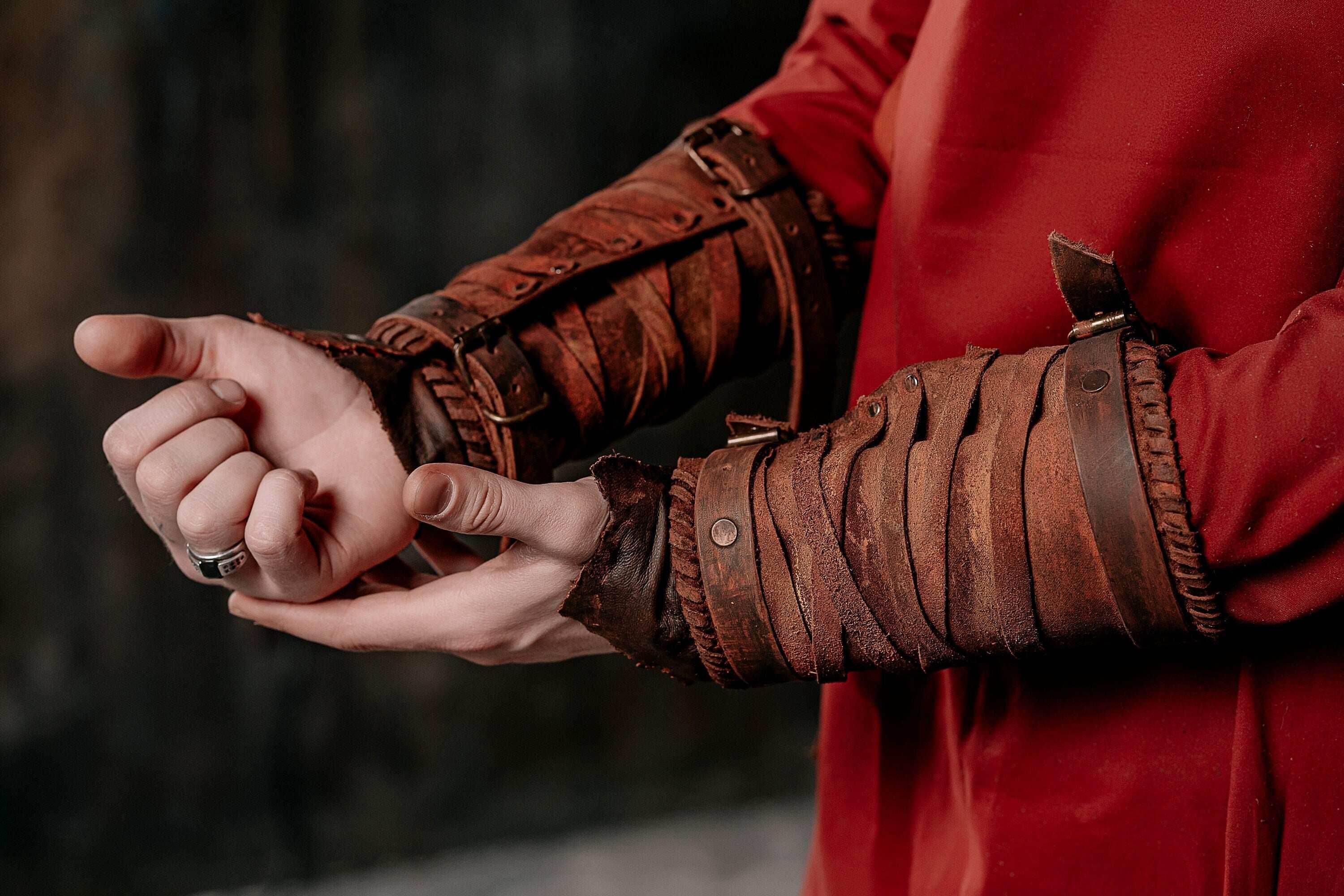 Medieval leather bracers for Larp - brown (as pictured) / For two hands