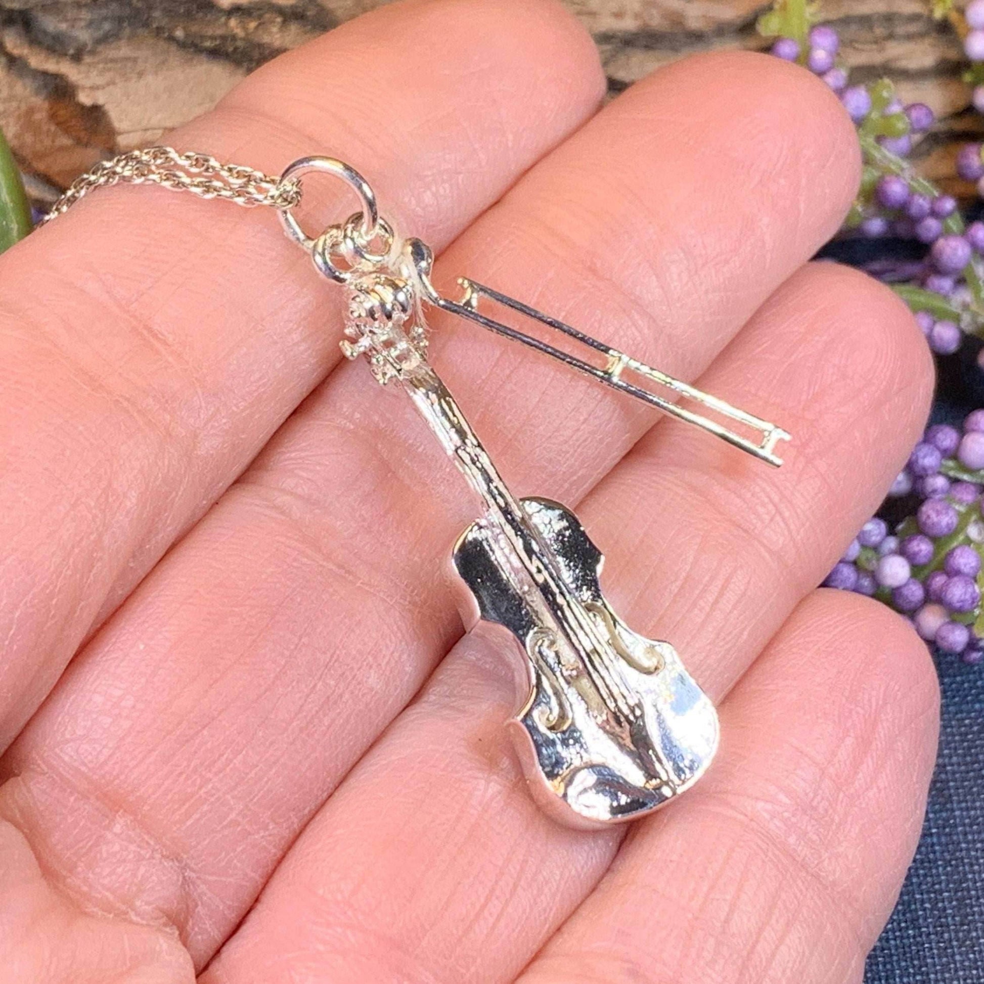 Irish Fiddle Celtic Necklace - 18