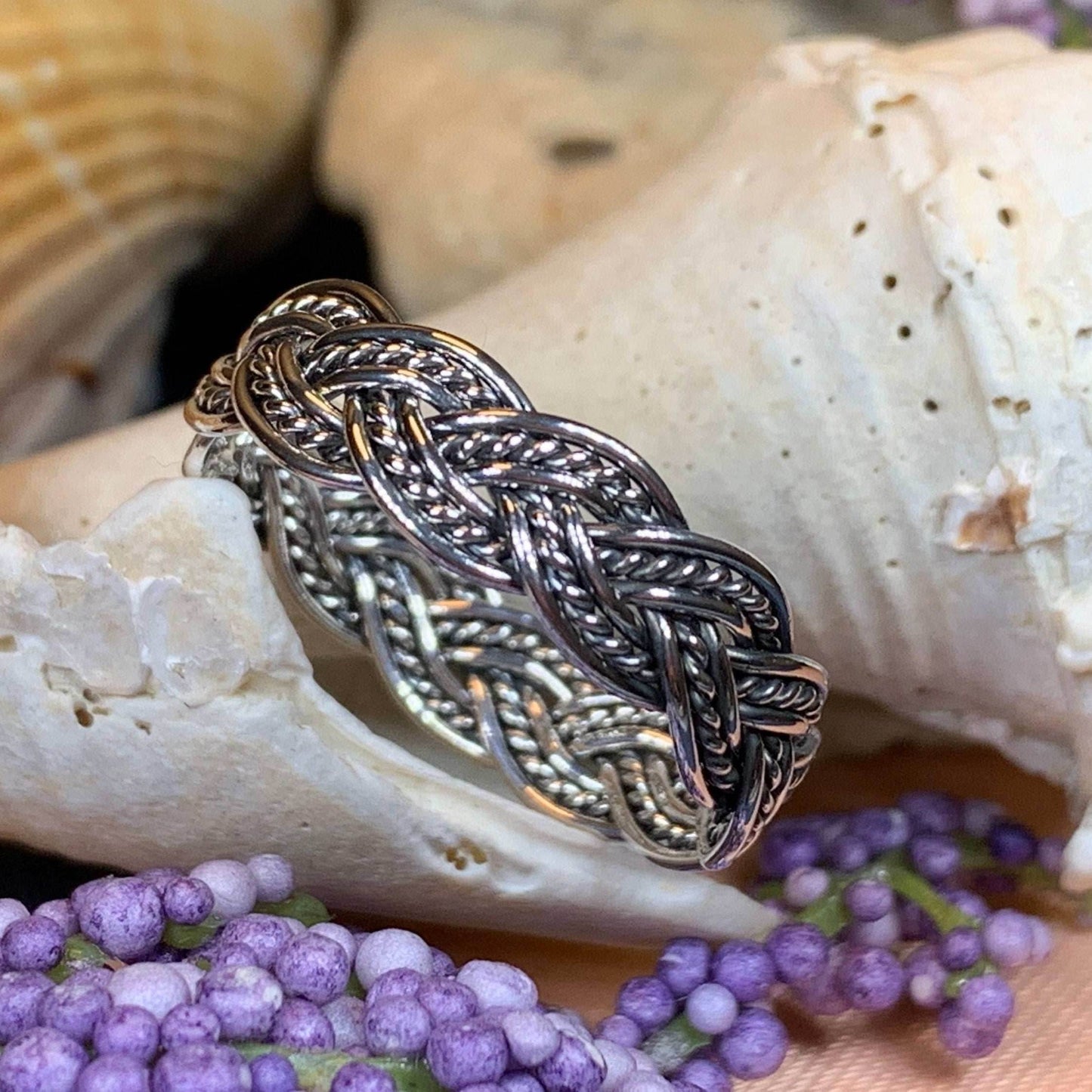 Isolde Celtic Knot Ring - 5