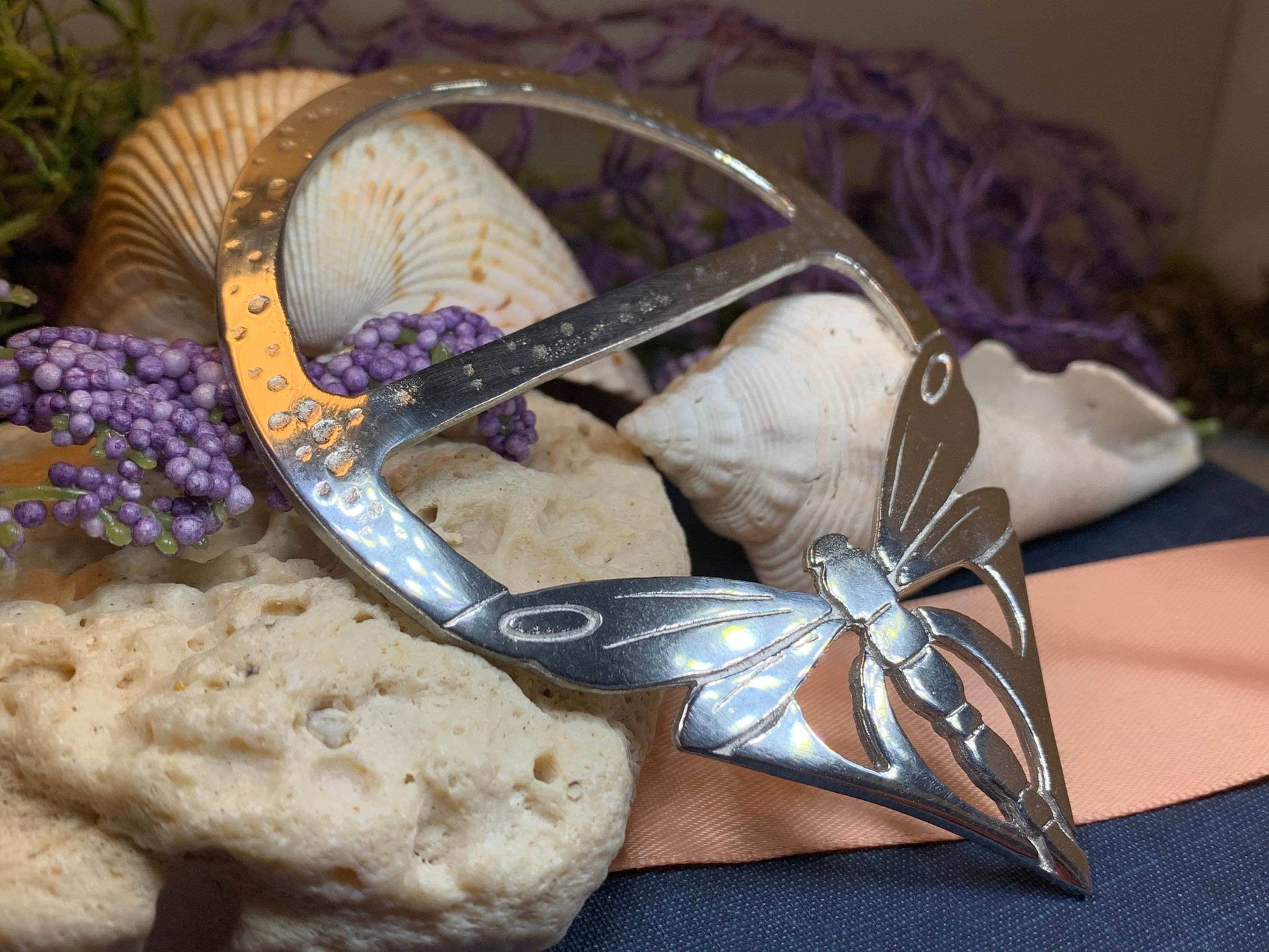 Pond Dancer Dragonfly Scarf Ring - 