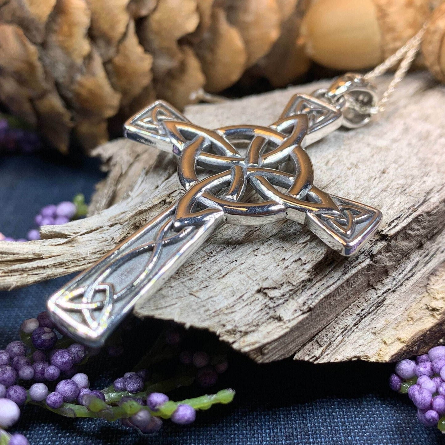 Large Four Corner Knot Celtic Cross Necklace - 18