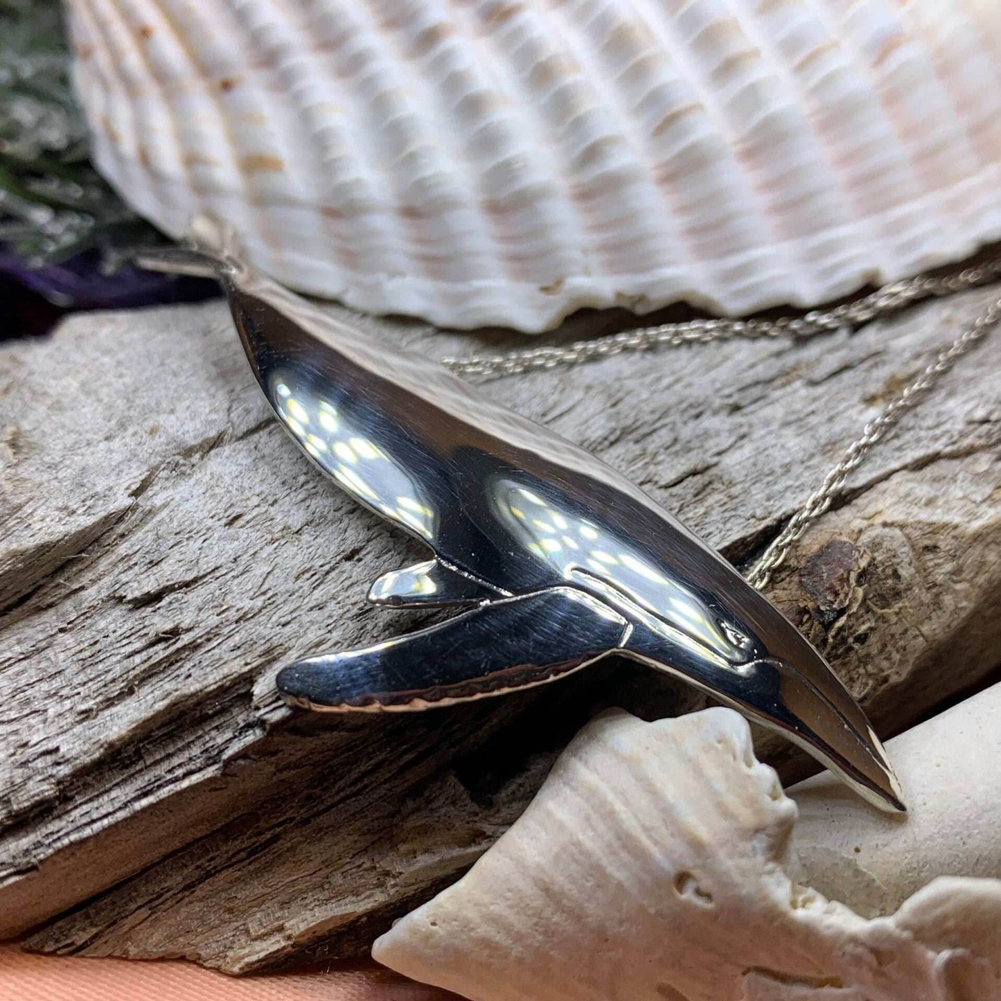 Realistic Humpback Whale Necklace - 18