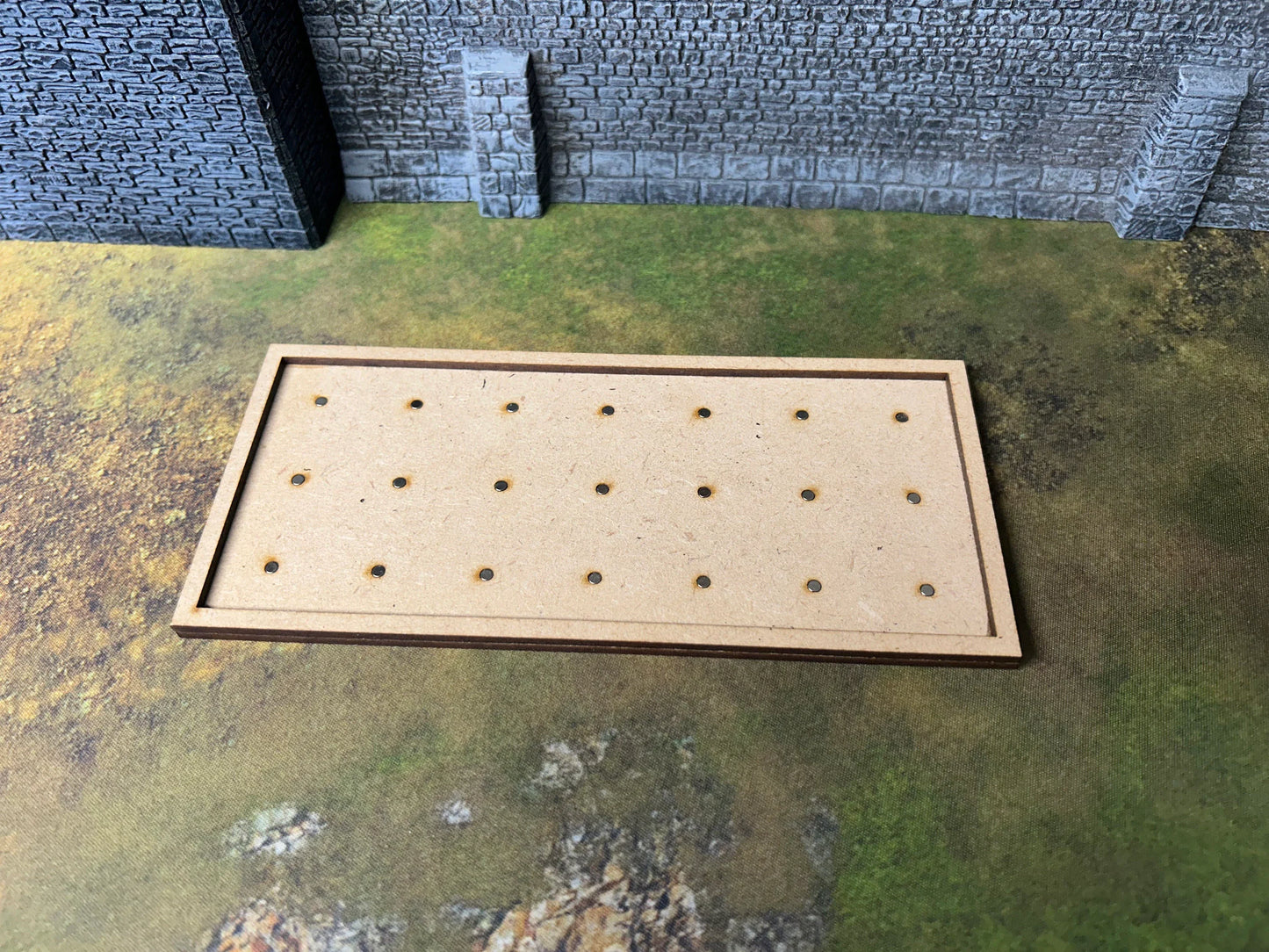 Pre-Magnetized Movement Trays with Bases 25x50mm
