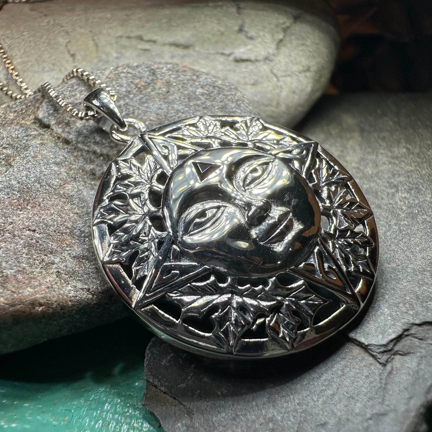 Autumn Sun Necklace - 18