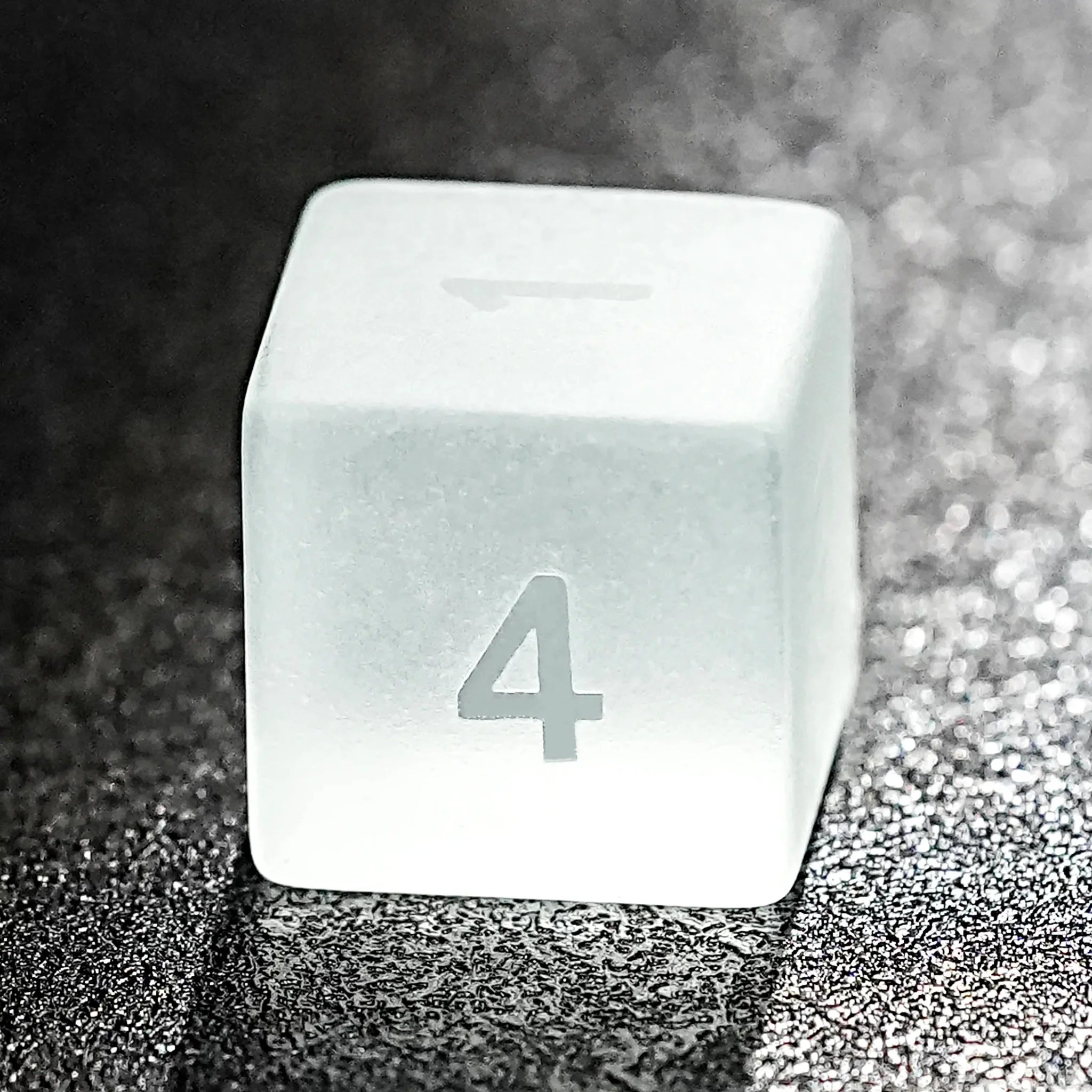 Light yellow gummy frosted and smooth gemstone dice set
