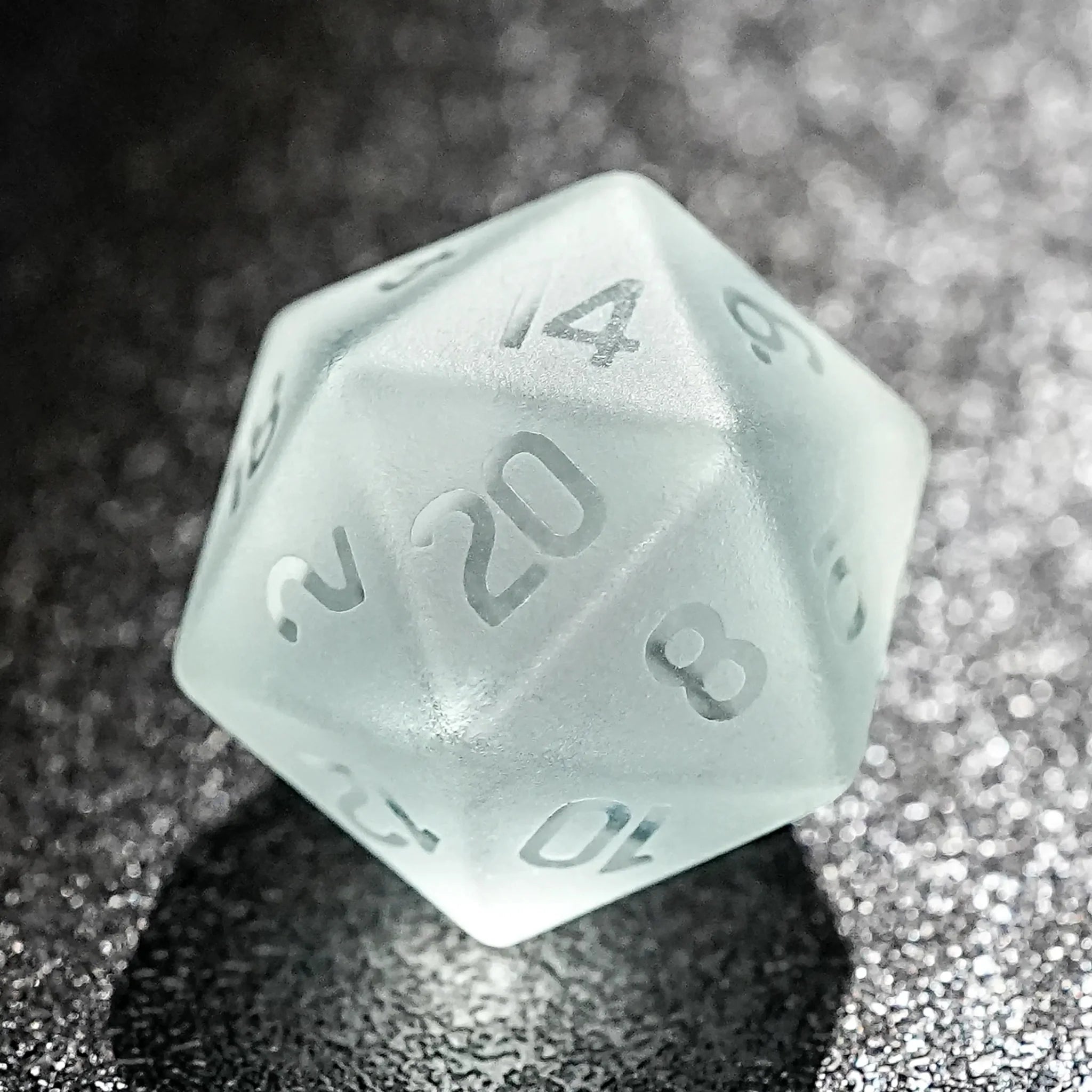 Light yellow gummy frosted and smooth gemstone dice set