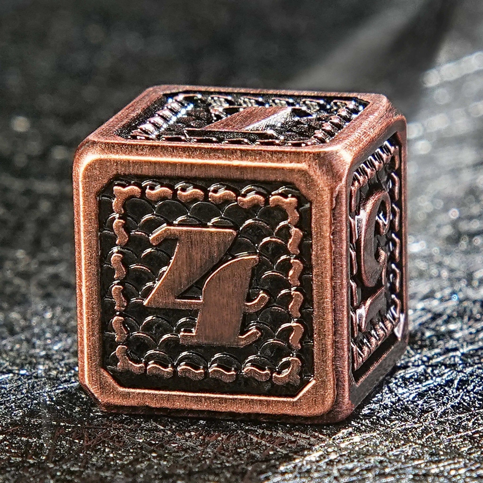 Metal solid dragon scale pattern ancient red copper dice set