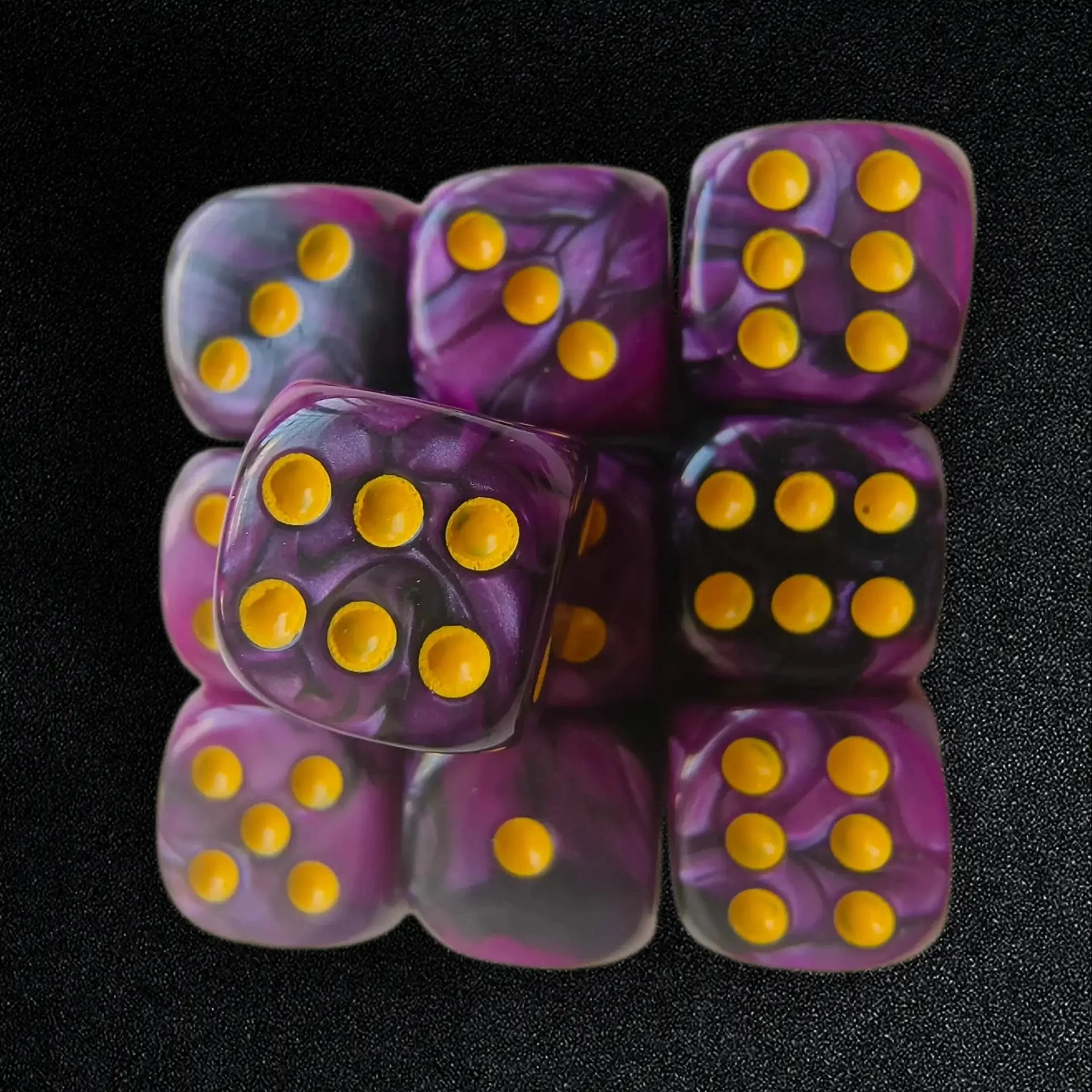 Rounded corner twin black and purple acrylic 10 x D6 dice set