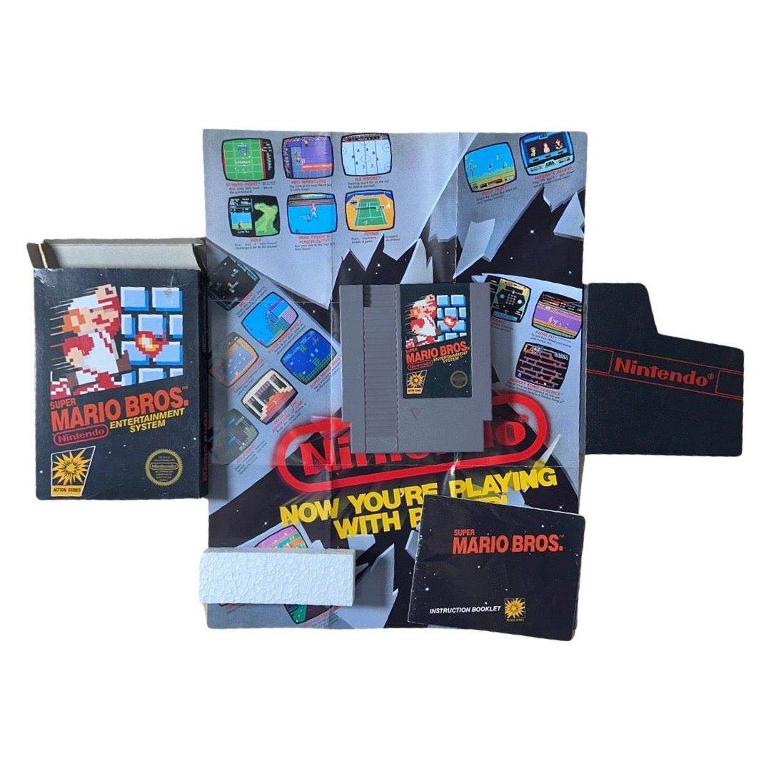 Super Mario Bros [5 Screw] - NES (Rare-First Edition Tabbed Box) - Good
