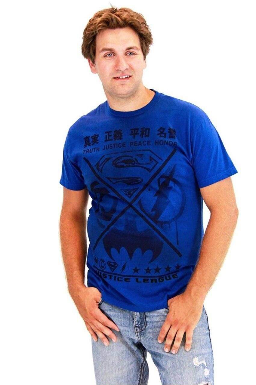 The Justice League Top Medals Asian Type T-Shirt - S