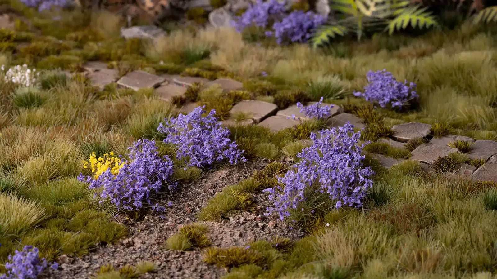 Gamers Grass Tufts: Violet Flowers- Wild - 