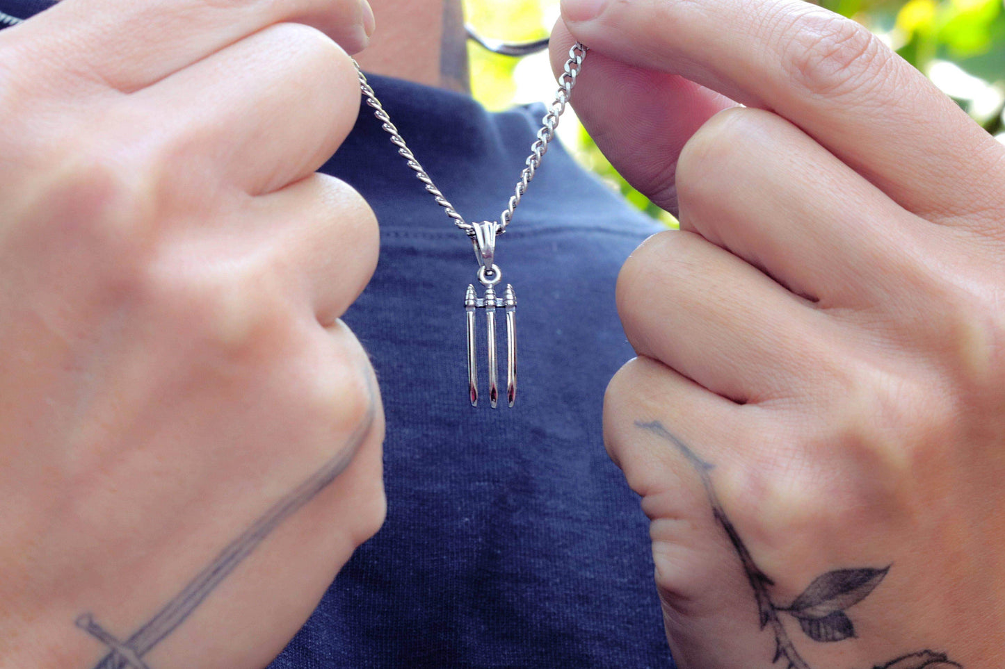 Marvel™ Wolverine Claw Necklace - Chrome